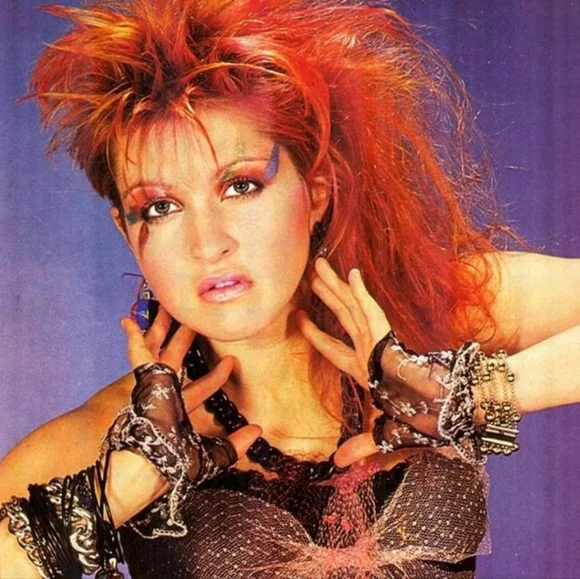 📼☎️ 💄👑Celebrating the 1980s! 🪭💍💎📿 - Picture 5 of 16